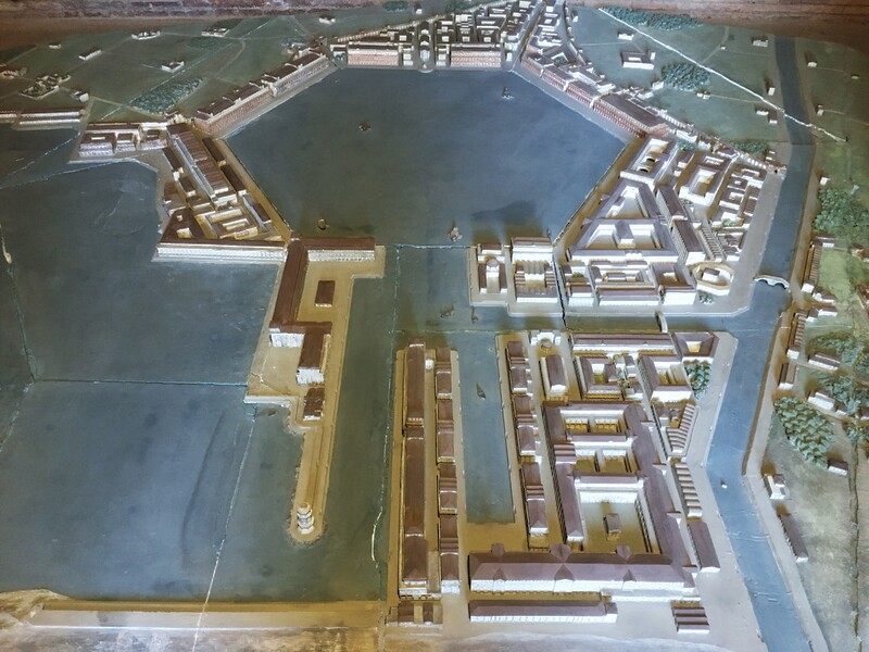Model of the hexagonal basin of Trajan's Harbour by Italo Gismondi